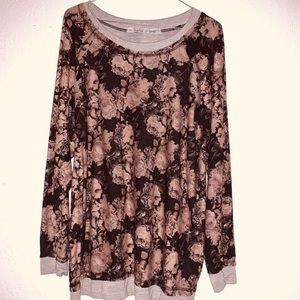 SIZE 1X Taylor & Sage 💖 Long Sleeve Shirt